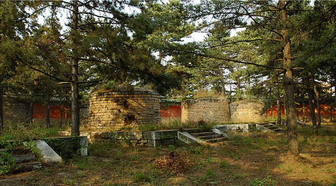 the Eastern Qing Tombs16 the Eastern Qing Tombs16