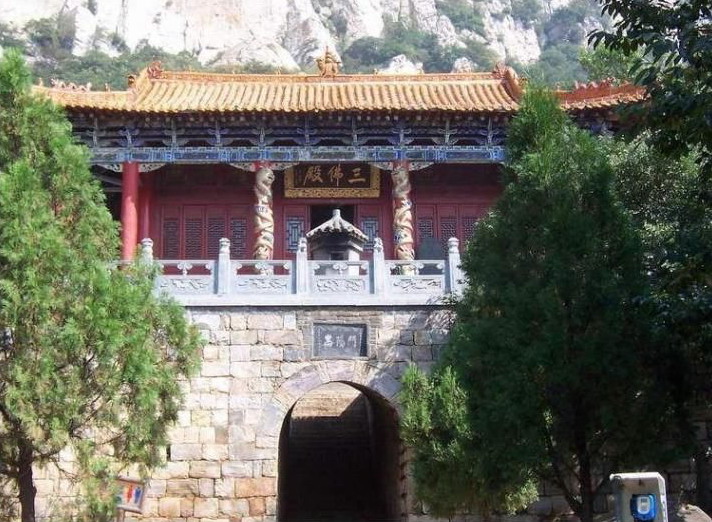 Zhongyue Mountain Songshan Scenic Area11 Zhongyue Mountain Songshan Scenic Area11