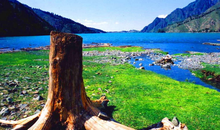 Mountain Changbai Sky Pond9