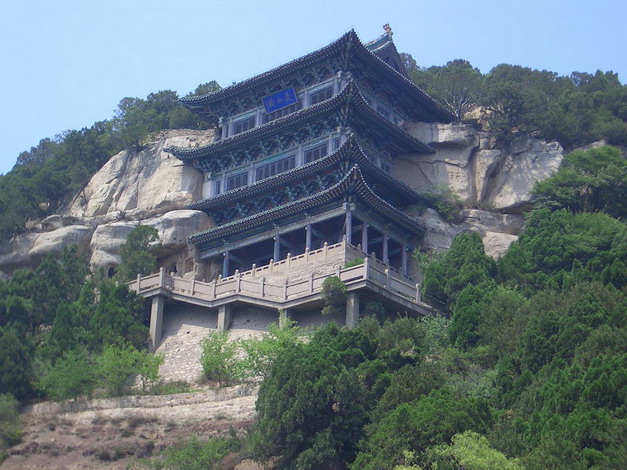 Longshan Grotto2 Longshan Grotto2