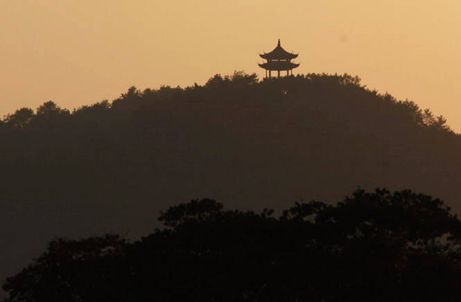 photo of West Lake Scenic Zone