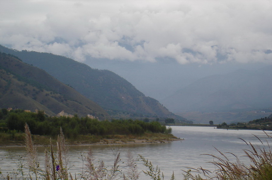 The First Bend of the Yangtze River7 The First Bend of the Yangtze River7