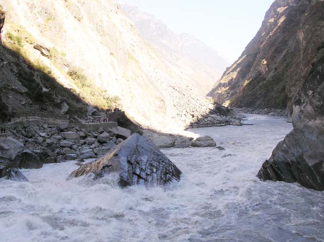 The First Bend of the Yangtze River8 The First Bend of the Yangtze River8