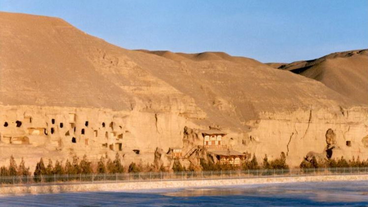 Mogao Grottoes in Dunhuang1 Mogao Grottoes in Dunhuang1