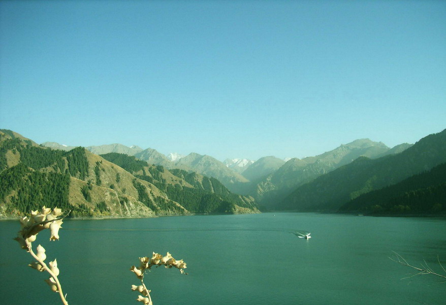 Tianchi Lake at Mountain Tianshan9 Tianchi Lake at Mountain Tianshan9