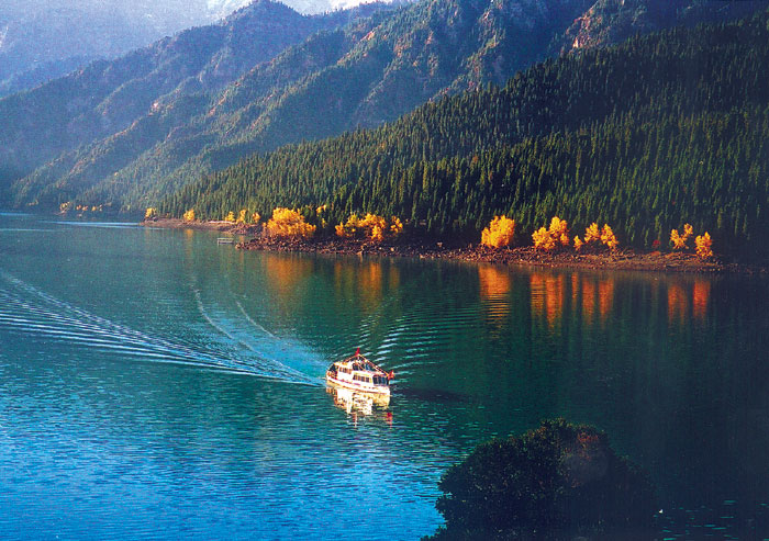 Tianchi Lake at Mountain Tianshan11 Tianchi Lake at Mountain Tianshan11