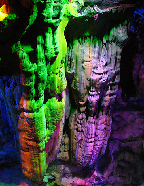 Yuhua Cave1