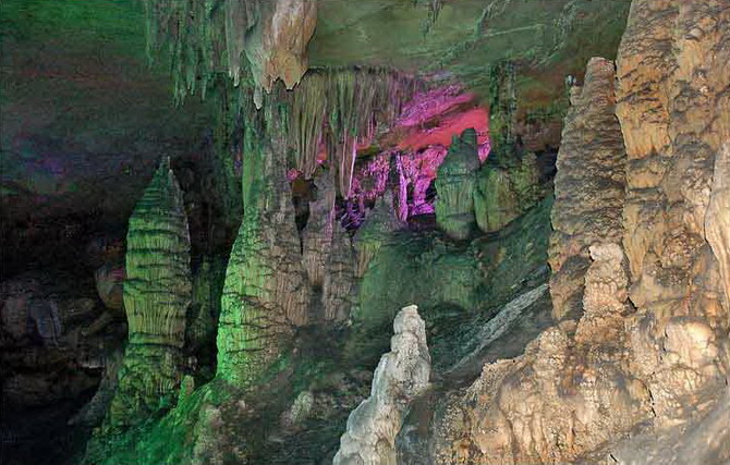 photo of Nine-Dragon Cave Scenery Area11