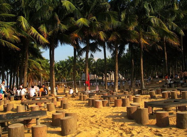 Holiday Beach6