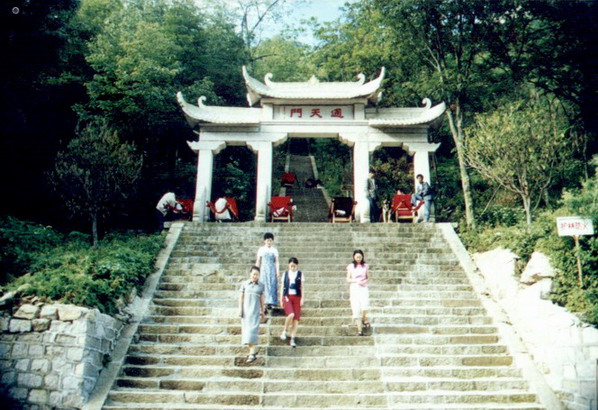 photo of Longyuwan National Forest Park9