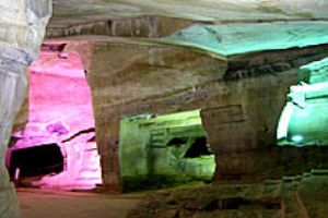Huashan Mysterious Grottos16 Huashan Mysterious Grottos16