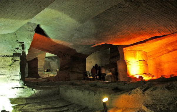 Huashan Mysterious Grottos17 Huashan Mysterious Grottos17